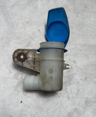 Volkswagen Golf VI Windshield washer fluid reservoir/tank 1K0955455