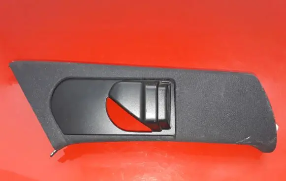 Mercedes-Benz E W212 (D)pillar trim (top) A2126901530 SP6247LI