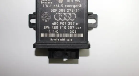 Audi A8 S8 D3 4E Light module LCM 4E0907357