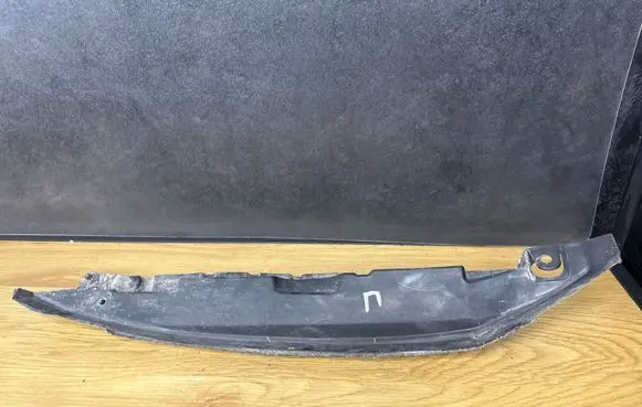 Honda Civic Fender trim (molding)