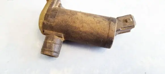 Ford Mondeo MK I Windscreen/windshield washer pump