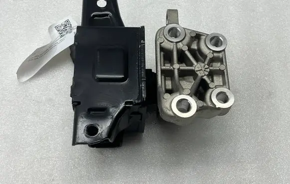 KIA Niro Engine mount bracket 21830BY000