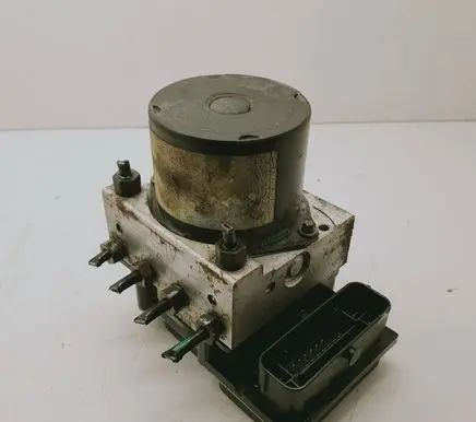 Volkswagen Fox ABS Pump 5Z0907379A 5Z0614117B