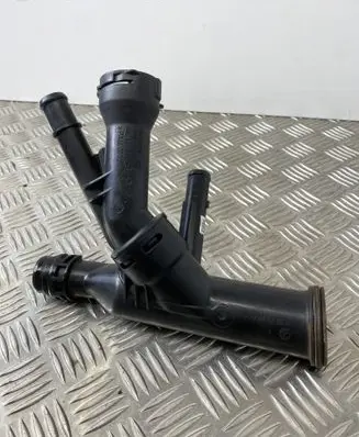 Thermostat/thermostat housing