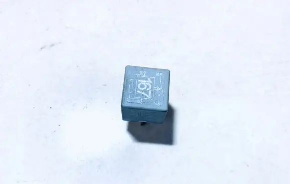 Audi A3 S3 8L Other relay 191906383c 22204004