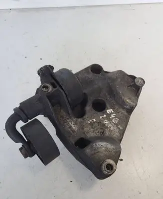 BMW 3 E46 A/C compressor mount bracket 7787319