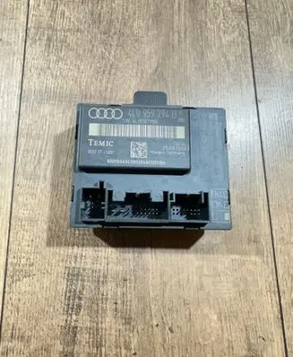 Audi Q7 4L Door control unit/module 4L0959794B 4L0910795B 0033TFJ0001