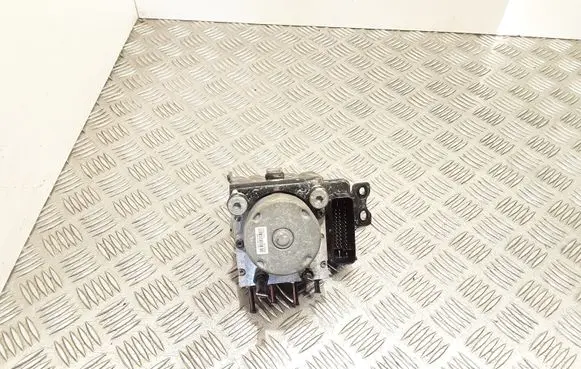 Hyundai ix35 ABS Pump 589202Y610