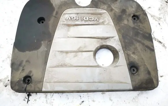 Chevrolet Cruze Engine cover (trim)