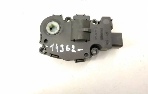 Mercedes-Benz R W251 Climate control unit A1648202042 1648202042