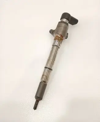 Fuel injector