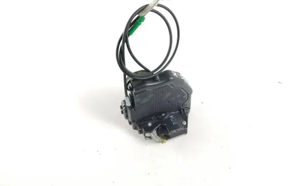 Toyota Tundra II Rear door lock
