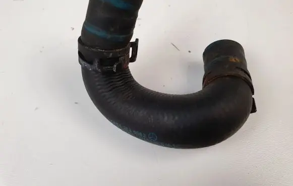 Mercedes-Benz E W212 Engine coolant pipe/hose A6512030882
