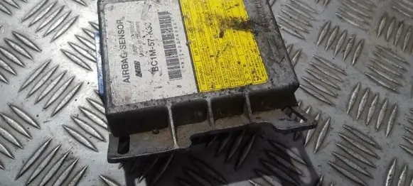 Mazda 323 Airbag control unit/module bc1m57k30 bc1m-57-k30