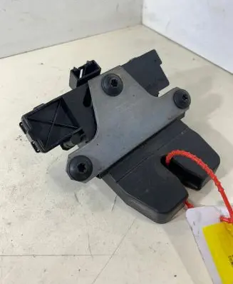 Ford Focus Tailgate/trunk/boot lock/catch/latch 3M51R442A66AP 140905