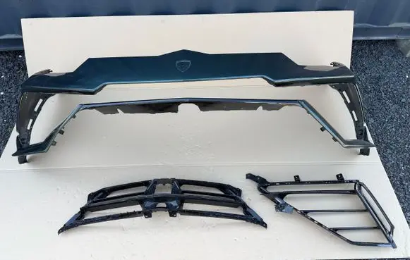 Lamborghini Urus Front bumper 4ML807437E