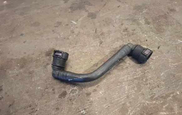 Volvo V60 Electric car engine cooling hoses/pipes 31293997