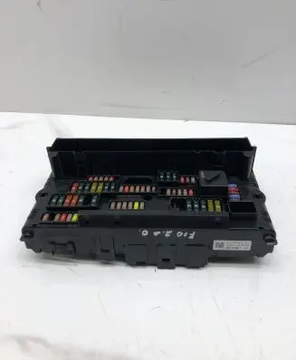 BMW 5 F10 F11 Fuse box set 117033442D 9210861 00736743