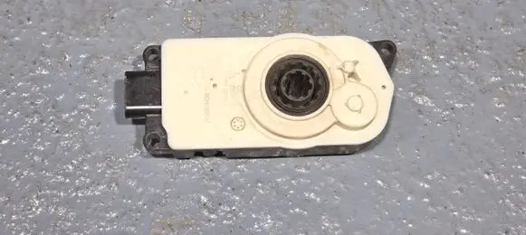 BMW 3 G20 G21 Radiator active air flap actuator 9464869 5811R1000 20162P06231