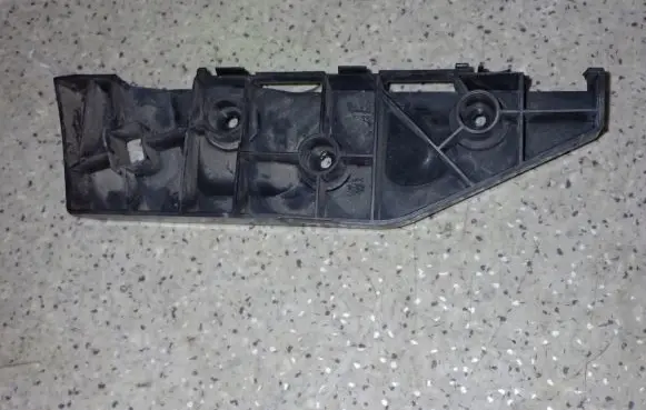 Front fog light trim/grill