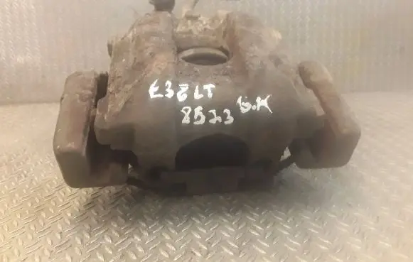 BMW 7 E38 Rear brake caliper