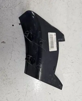 Porsche Macan (95B) Rear/tail light trim molding 95B945311C