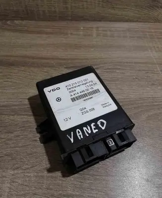 Mercedes-Benz Vaneo W414 Door central lock control unit/module A4144460016 410215012001