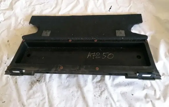 Toyota Avensis T250 Other trunk/boot trim element 5841005010 58410-05010
