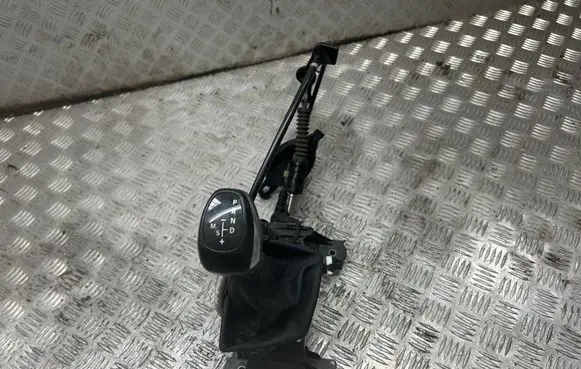 Gear shifter/selector
