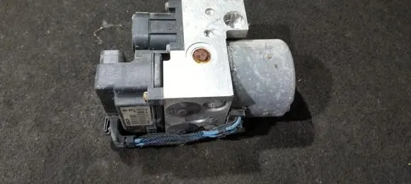 Nissan Primera ABS Pump 0265216688 4766097610