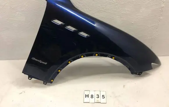 Maserati Levante Fender 673005578