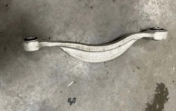 Audi Q7 4M Rear upper control arm/wishbone 4M0501531
