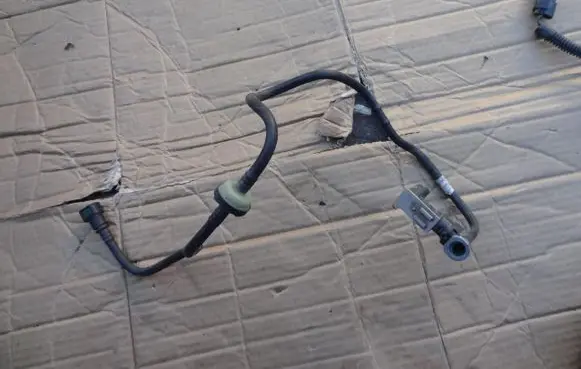 Peugeot 308 Brake booster pipe/hose 9676911480