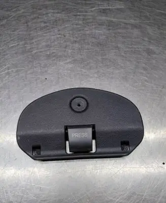 Mercedes-Benz CLK A208 C208 Parcel shelf load cover mount bracket A2086900043