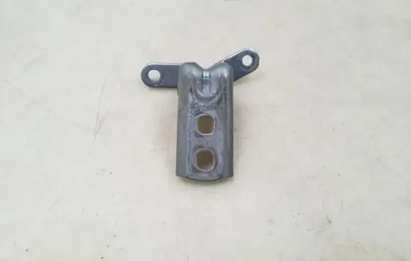 Opel Astra J Front door upper hinge