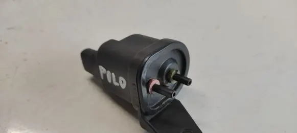 Volkswagen Polo II 86C 2F Turbo solenoid valve 321905283