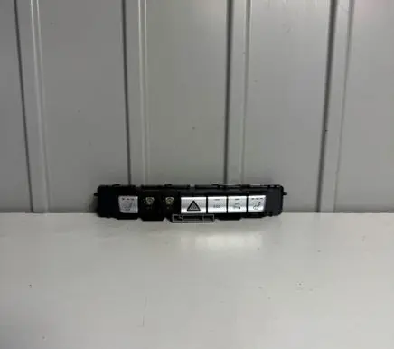 Mercedes-Benz C W204 Hazard light switch FJPA2049050302 A2049050302