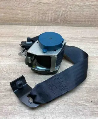 Alfa Romeo 159 Front seatbelt 1002316 1003957 BLU