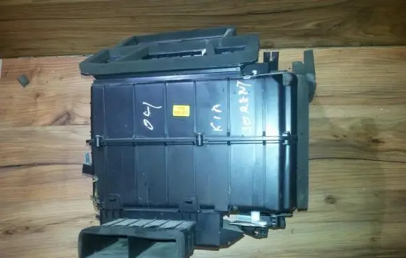 KIA Sorento Interior heater climate box assembly 
