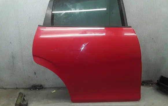 Seat Leon (1P) Rear door