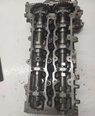 Mercedes-Benz Sprinter W906 Engine head R651016