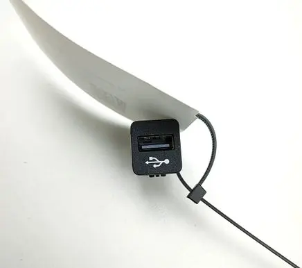 BMW X6 G06 USB socket connector 9229294
