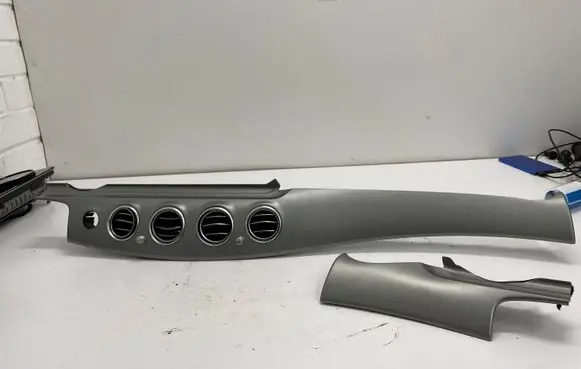 Mercedes-Benz E W213 Panel trim A2136805006 A2136804906