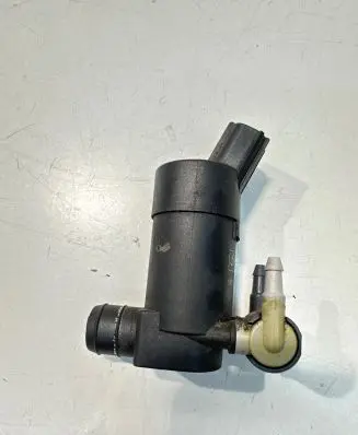 Volvo V50 Windscreen/windshield washer pump 17K624FE