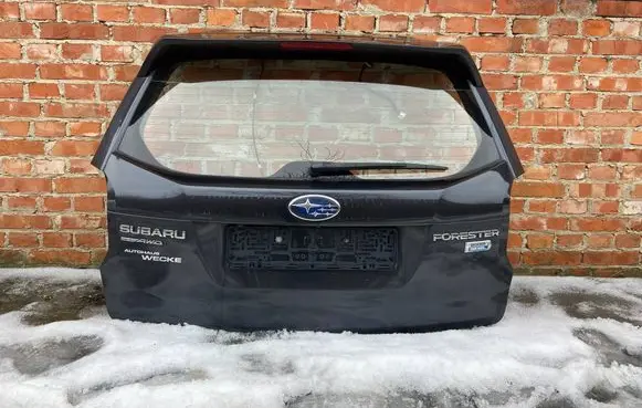 Subaru Forester SJ Tailgate/trunk/boot lid 