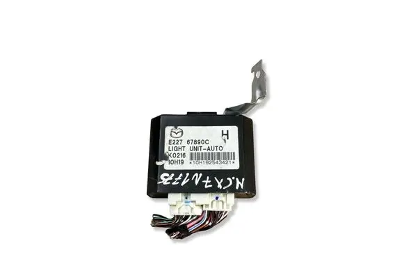 Mazda CX-7 Light module LCM E22767890C