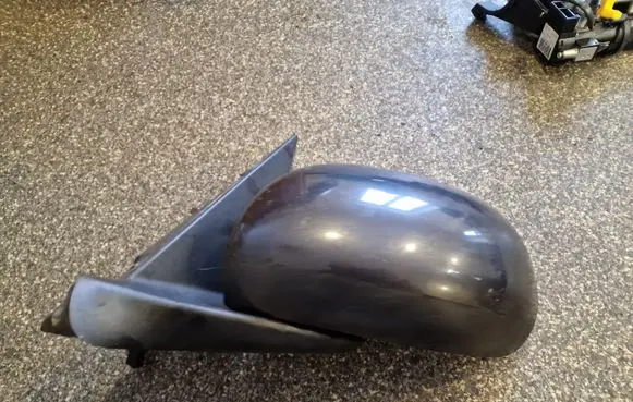Fiat 500L Front door electric wing mirror