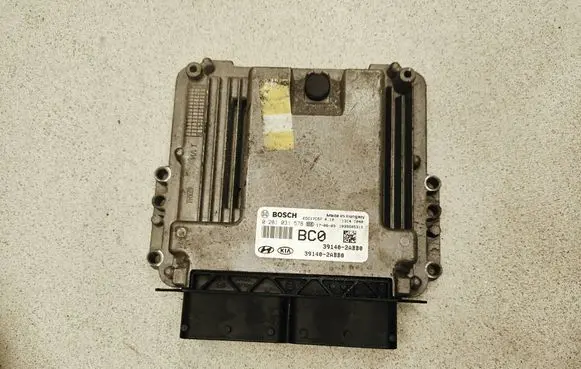 KIA Rio Engine control unit/module EDC17C57 391402ABB0 81031578