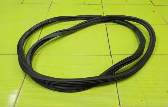 Audi A4 S4 B8 8K Front door rubber seal PRZOD 12AB39 5C11CE3C8F7943AFAA