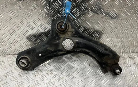 Renault Clio V Rear wheel hub 